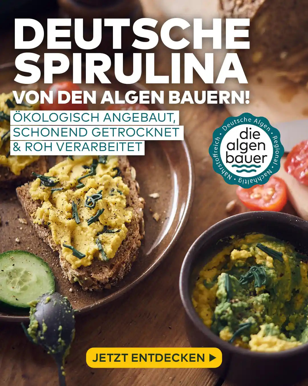 Banner Deutsche Spirulina von Algenmarkt: Brot mit grünem Aufstrich, ökologisch angebaut und roh verarbeitet