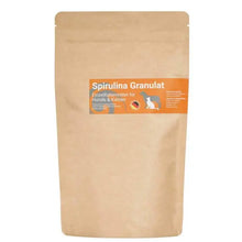 Spirulina Granulat Tierfutter für Hunde und Katzen im Kraftpapierbeutel mit orangem Label